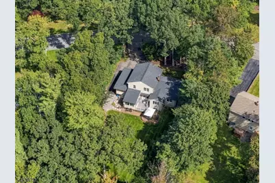 29 Camelot Dr, West Milford, NJ 07480 - Photo 48
