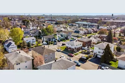 164 Page St, Elmwood Park, NJ 07407 - Photo 40