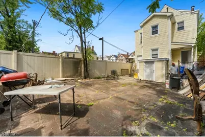 174 Chapman St, Orange, NJ 07050 - Photo 26