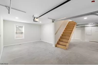 6035 Buchanan Pl, West New York, NJ 07093 - Photo 16