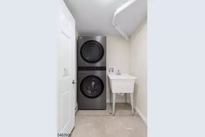 6035 Buchanan Pl, West New York, NJ 07093 - Photo 18