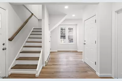 6035 Buchanan Pl, West New York, NJ 07093 - Photo 6