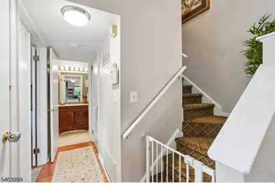 11 Stevens Court, Bedminster Township, NJ 07921 - Photo 10