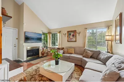 11 Stevens Court, Bedminster Township, NJ 07921 - Photo 2