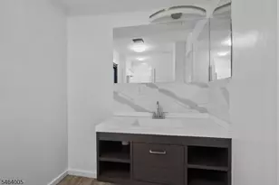 82 Garfield Ave, Jersey City, NJ 07305 - Photo 12