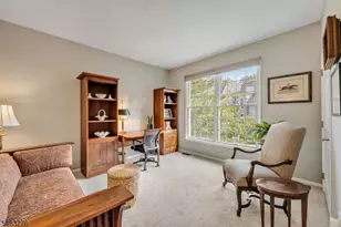 31 Twombly Ct, Morristown, NJ 07960 - Photo 14