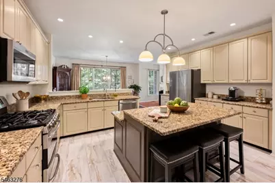 31 Twombly Ct, Morristown, NJ 07960 - Photo 12