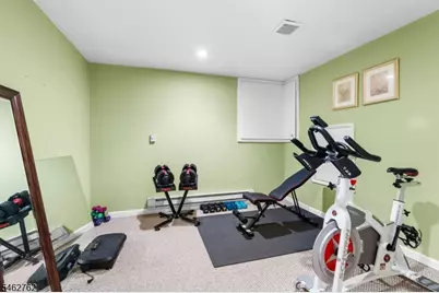 96 Carol Pl, Wayne, NJ 07470 - Photo 38