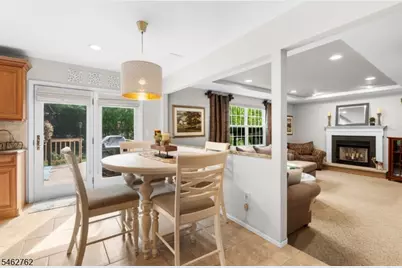 96 Carol Pl, Wayne, NJ 07470 - Photo 12