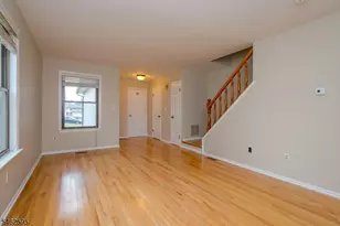 243 Spruce Ct, Raritan Township, NJ 08822 - Photo 6