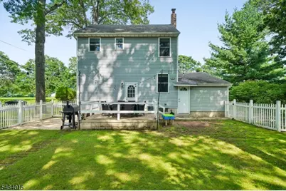 40 Carpenter Pl, Cranford Township, NJ 07016 - Photo 14