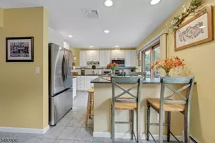 21 Aldrin Dr, Wanaque, NJ 07465 - Photo 14
