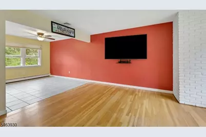 21 Aldrin Dr, Wanaque, NJ 07465 - Photo 6