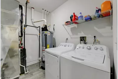 657 Jefferson Ave, Elizabeth, NJ 07201 - Photo 16
