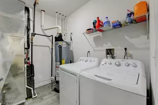 657 Jefferson Ave, Elizabeth, NJ 07201 - Photo 16