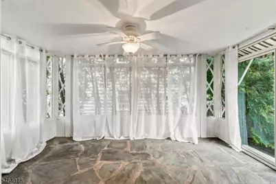 49 Highland Rd, Glen Rock, NJ 07452 - Photo 10