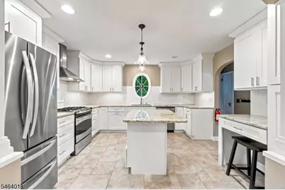 49 Highland Rd, Glen Rock, NJ 07452 - Photo 8