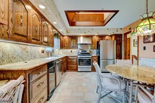 134 Hillside Ave, Nutley, NJ 07110 - Photo 14