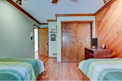 134 Hillside Ave, Nutley, NJ 07110 - Photo 26