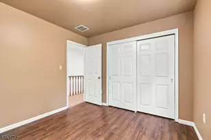 15 Champlain Way, Franklin Township, NJ 08823 - Photo 30