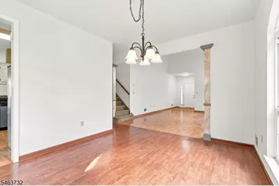 15 Champlain Way, Franklin Township, NJ 08823 - Photo 10