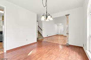 15 Champlain Way, Franklin Township, NJ 08823 - Photo 10