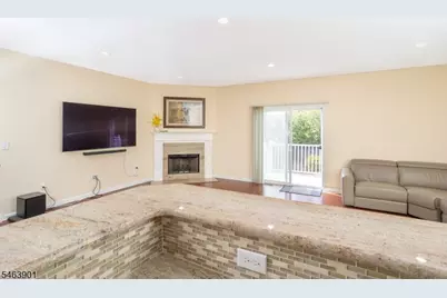 10 Decroce Ct, Parsippany, NJ 07054 - Photo 8