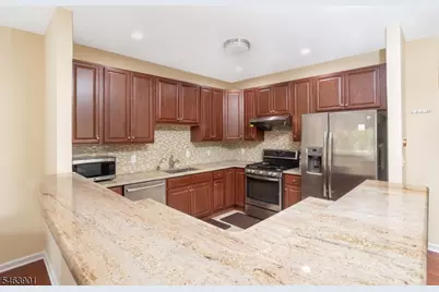 10 Decroce Ct, Parsippany, NJ 07054 - Photo 6