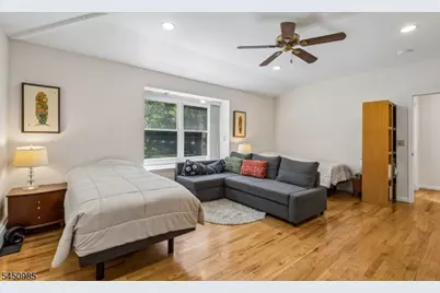 186 Laauwe Ave, Wayne, NJ 07470 - Photo 18