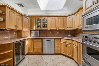 186 Laauwe Ave, Wayne, NJ 07470 - Photo 8