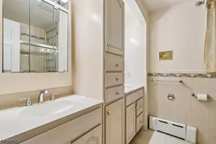 186 Laauwe Ave, Wayne, NJ 07470 - Photo 26