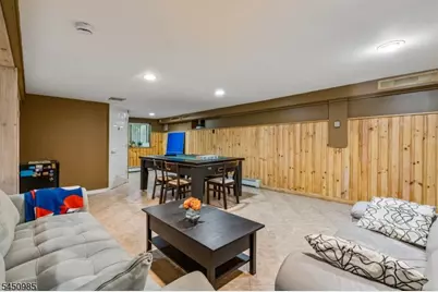 186 Laauwe Ave, Wayne, NJ 07470 - Photo 36