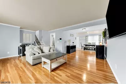333 Foxwood Rd, Union Township, NJ 07083 - Photo 6