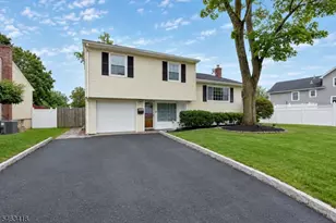 333 Foxwood Rd, Union Township, NJ 07083 - Photo 2