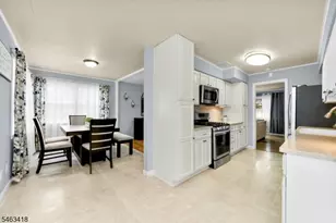 333 Foxwood Rd, Union Township, NJ 07083 - Photo 12