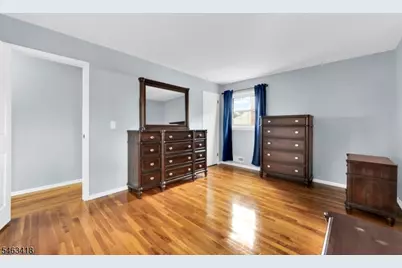 333 Foxwood Rd, Union Township, NJ 07083 - Photo 18