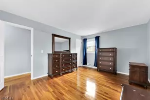 333 Foxwood Rd, Union Township, NJ 07083 - Photo 18