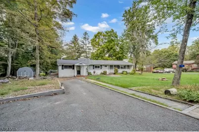 10 Hunters Ln, Byram Township, NJ 07821 - Photo 1
