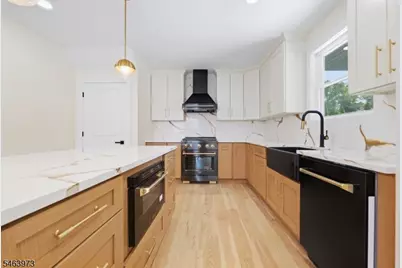 176 Garfield Pl, Maplewood, NJ 07040 - Photo 10