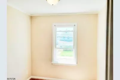 509 Jauncey Ave, Lyndhurst Township, NJ 07071 - Photo 6