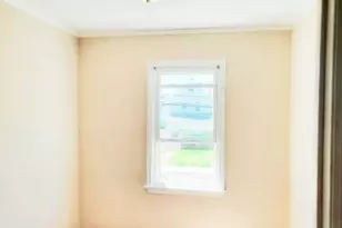 509 Jauncey Ave, Lyndhurst Township, NJ 07071 - Photo 6