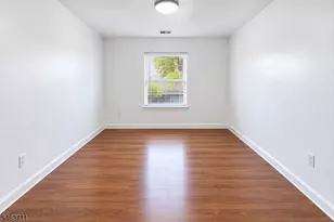 63 Hobson St, Newark, NJ 07112 - Photo 8