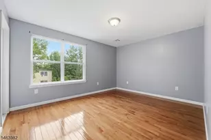 572 S 11th St, Newark, NJ 07103 - Photo 12