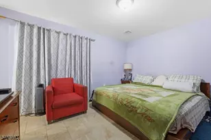 572 S 11th St, Newark, NJ 07103 - Photo 20