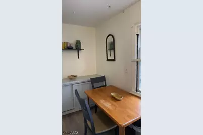 19 Dartmouth Ave #2B, Bridgewater, NJ 08807 - Photo 6