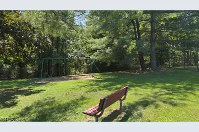 19 Dartmouth Ave #2B, Bridgewater, NJ 08807 - Photo 14