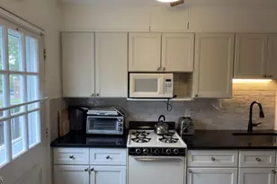 19 Dartmouth Ave, Bridgewater, NJ 08807 - Photo 4