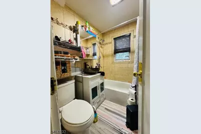 211 E 8th Ave #1, Roselle, NJ 07203 - Photo 6