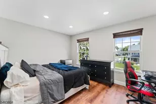 300 Hamilton Dr, Greenwich Township, NJ 08886 - Photo 22