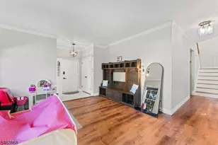 300 Hamilton Dr, Greenwich Township, NJ 08886 - Photo 24